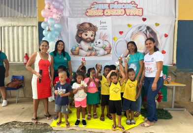 PREFEITURA ENTREGA OVOS DE PÁSCOA PARA ALUNOS DA REDE MUNICIPAL