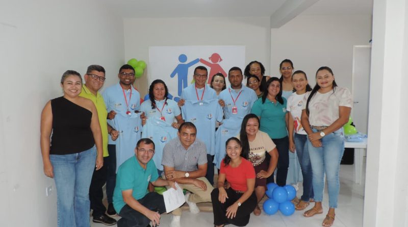 ENTREGA DE KITS DE TRABALHO PARA O CONSELHO TUTELAR