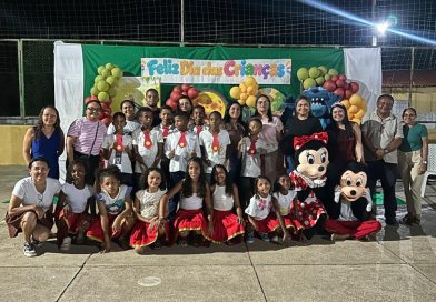 A PREFEITURA DE RIBEIRA DO PIAUÍ REALIZA FESTA DO DIA DAS CRIANÇAS NO POVOADO BARRIGUDA